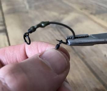 best carp rigs for beginners - ronnie rig - step 6 best carp rigs for beginners - ronnie rig - step 6
