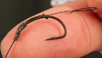 carp rig for beginners - pop up rig step 7 carp rig for beginners - pop up rig step 7